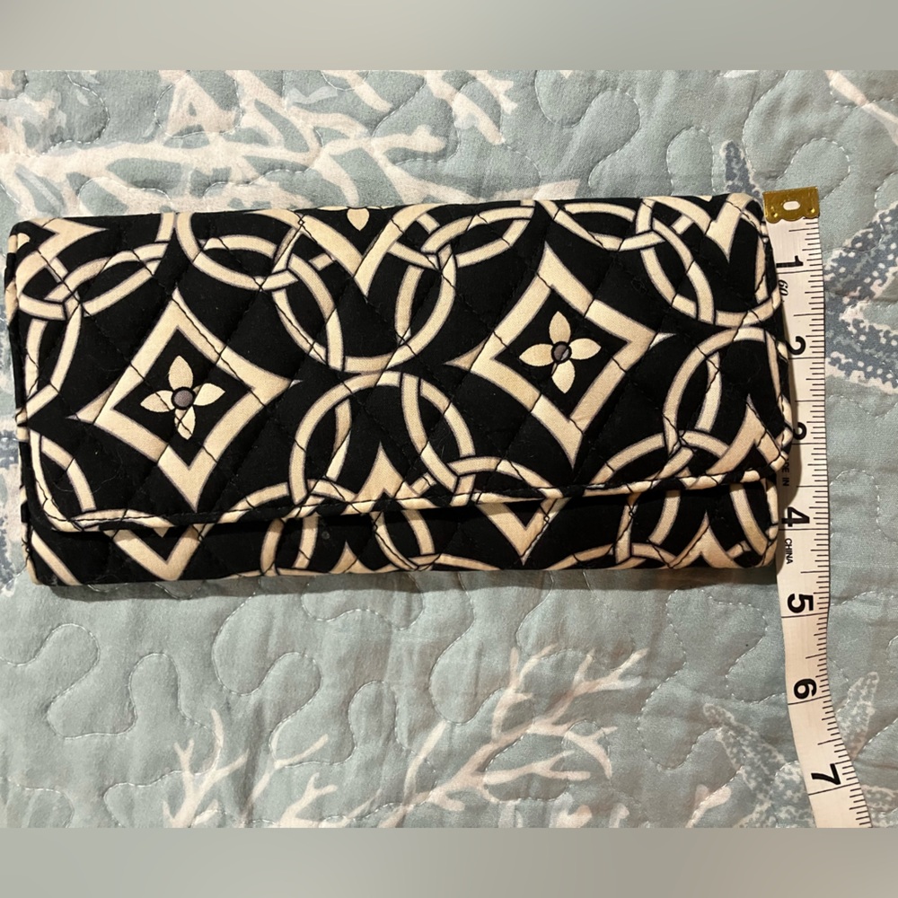 🧨Vera Bradley triple long wallet - Picture 4 of 9